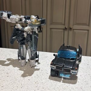 Transformers Dark of The Moon Voyager Autobot Skyhammer Incomplete For Parts